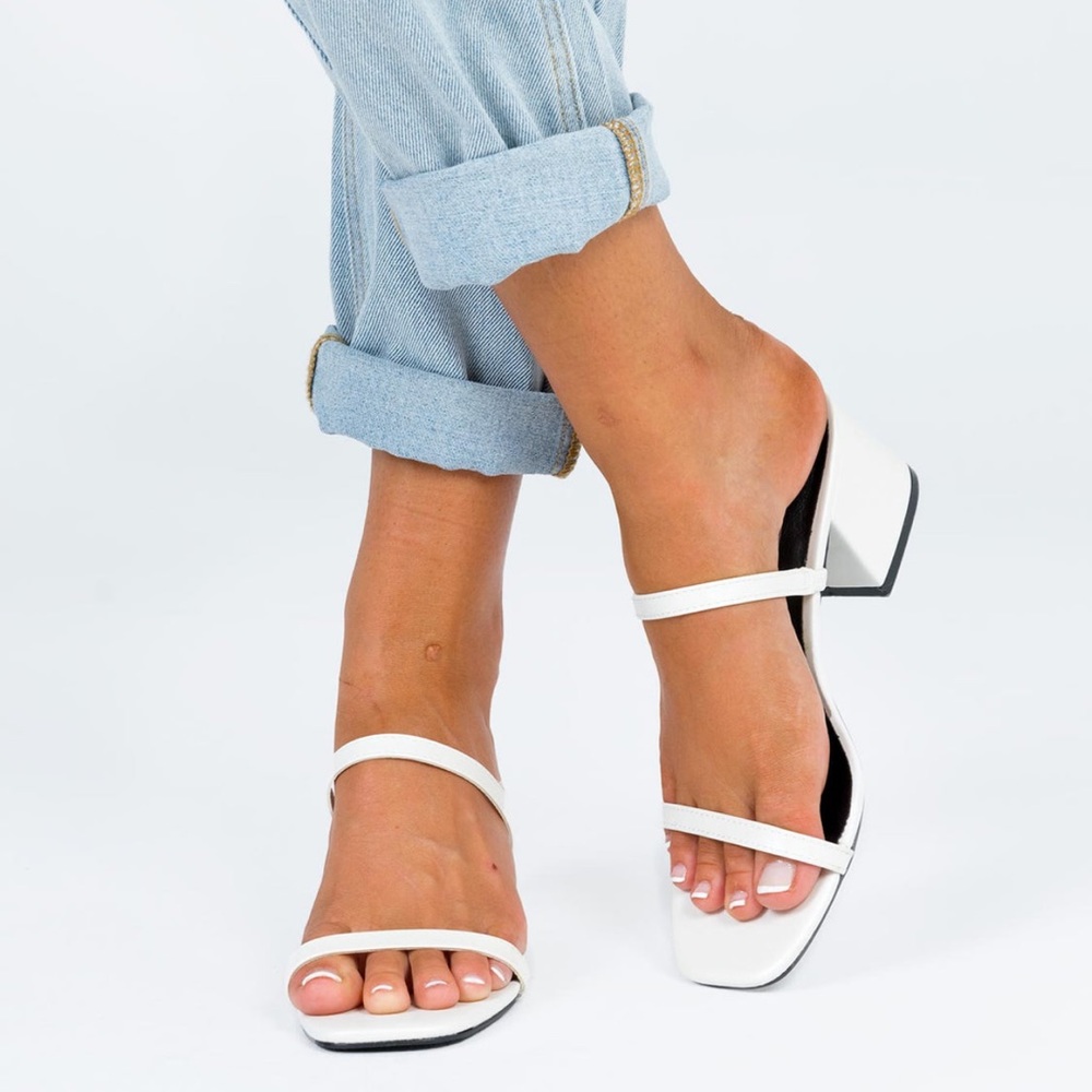 princess polly therapy goldie white sandal heels, size 7